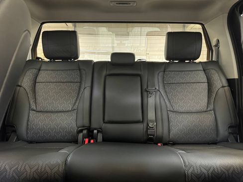 Used 2024 Toyota Tundra Limited AWD/4WD image 15