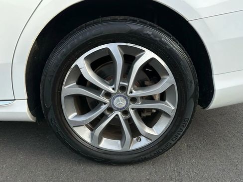 Used 2015 Mercedes-Benz C 300 4MATIC Sedan image 31