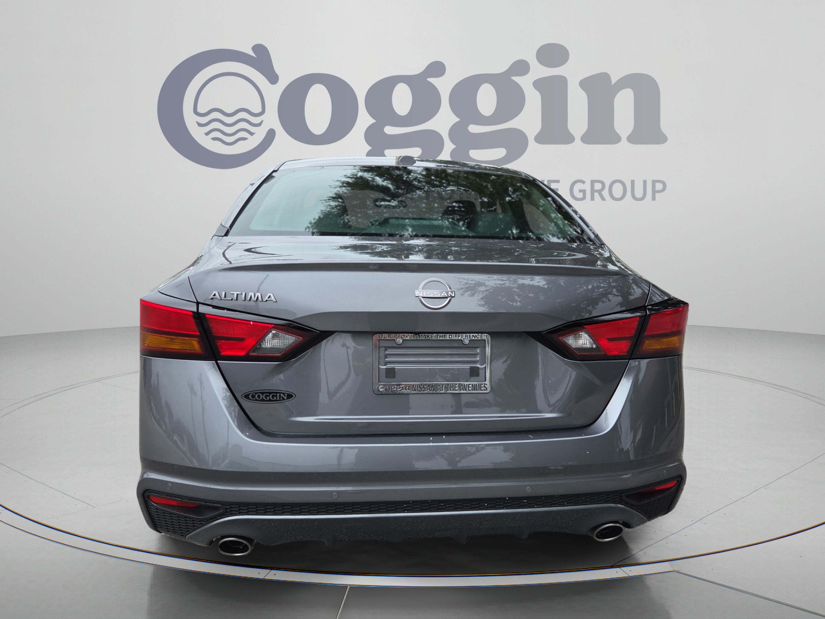 Used 2026 Nissan Altima 2.5 SV w/ SV Premium Package FWD image 4