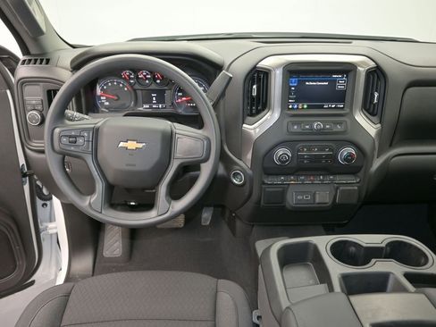 Used 2026 Chevrolet Silverado 1500 Custom image 15