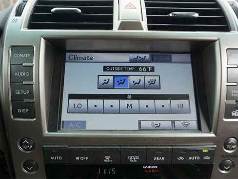 Used 2011 Lexus GX 460 image 10