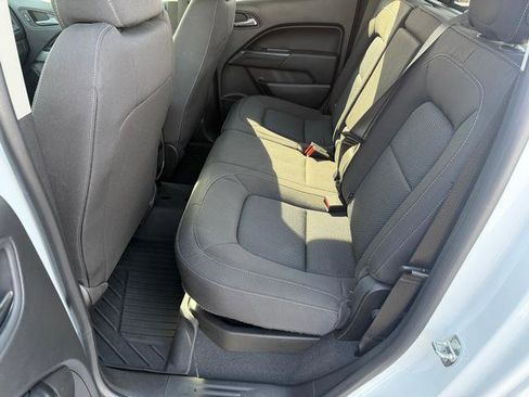 Used 2021 Chevrolet Colorado LT w/ Safety Package image 14