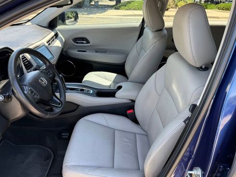 Used 2017 Honda HR-V EX-L image 12