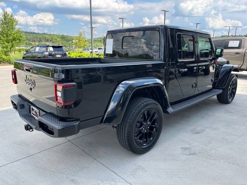 Used 2022 Jeep Gladiator Overland AWD/4WD image 19