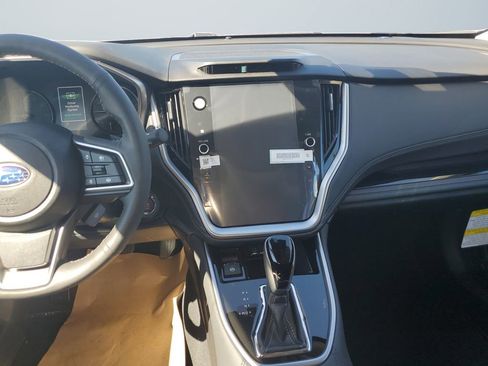 New 2025 Subaru Outback Limited image 11