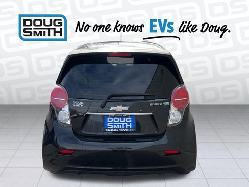 Used 2016 Chevrolet Spark LT image 5