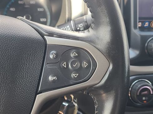 Used 2020 Chevrolet Colorado Z71 AWD/4WD image 18