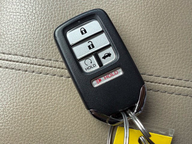 Used 2016 Honda Accord EX-L image 16