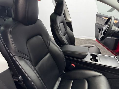 Used 2024 Tesla Model Y Long Range image 55