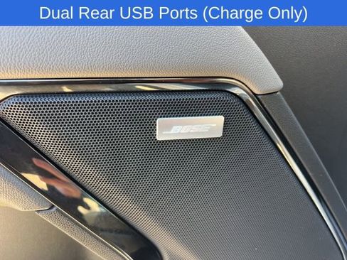 Used 2022 Chevrolet Silverado 1500 ZR2 image 11