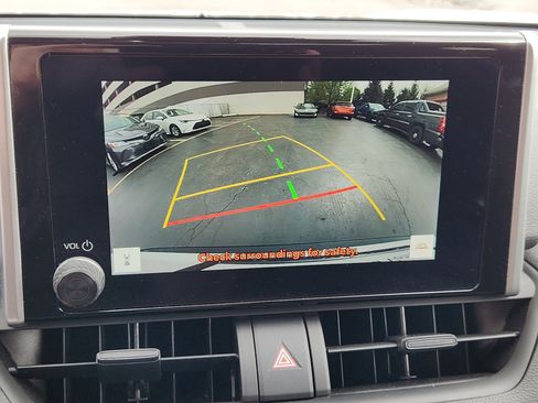 Certified 2024 Toyota RAV4 XLE w/ Convenience Package image 15