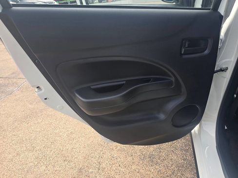 Used 2019 Mitsubishi Mirage ES image 21