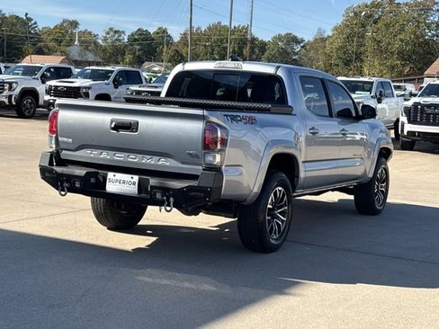Used 2023 Toyota Tacoma TRD Sport image 3