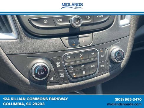 Used 2024 Chevrolet Malibu LT FWD image 27