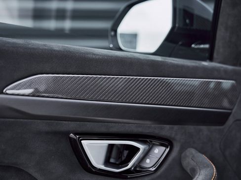 Used 2024 Lamborghini Urus Performante image 40