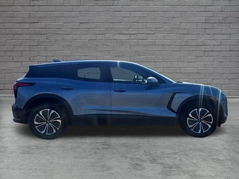 Used 2026 Chevrolet Blazer EV LT FWD image 6
