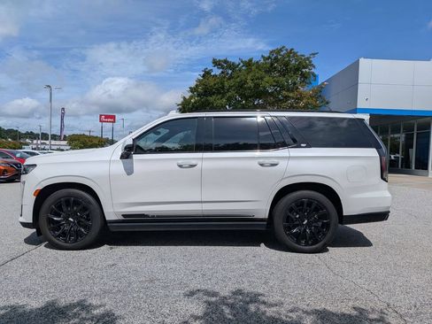 Used 2022 Cadillac Escalade Sport Platinum w/ LPO, ONYX Package AWD/4WD image 5