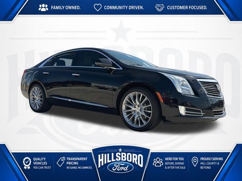 Used 2017 Cadillac XTS Platinum FWD image 3