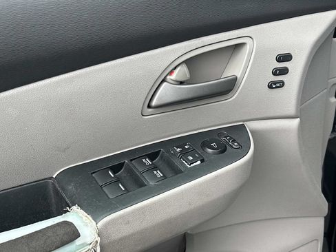 Used 2011 Honda Odyssey Touring image 17