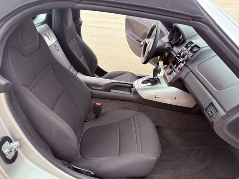 Used 2007 Saturn Sky 2dr Conv image 29