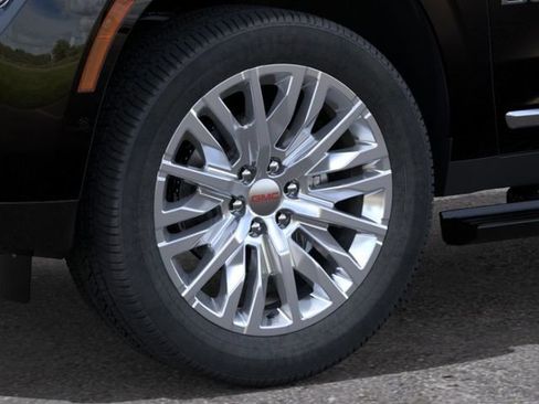 New 2026 GMC Yukon Denali AWD/4WD image 9