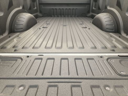 New 2026 Ford F450 Platinum w/ FX4 Off-Road Package image 29