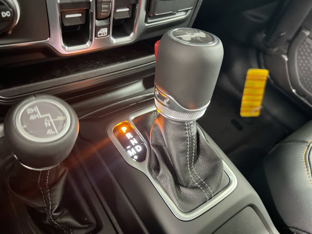 New 2026 Jeep Wrangler Unlimited Sahara AWD/4WD image 18