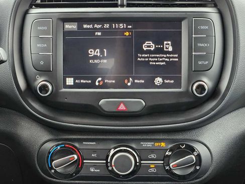 Used 2025 Kia Soul LX w/ LX Technology Package image 21