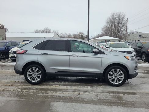 Used 2024 Ford Edge Titanium AWD/4WD image 5