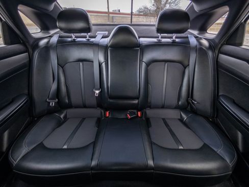 Used 2023 Kia K5 GT-Line w/ GT-Line Premium Package image 15