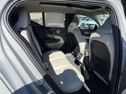 New 2026 Volvo XC40 B5 Ultra w/ Protection Package Premier image 12