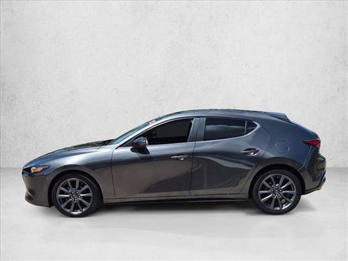 Used 2023 MAZDA MAZDA3 s FWD image 9