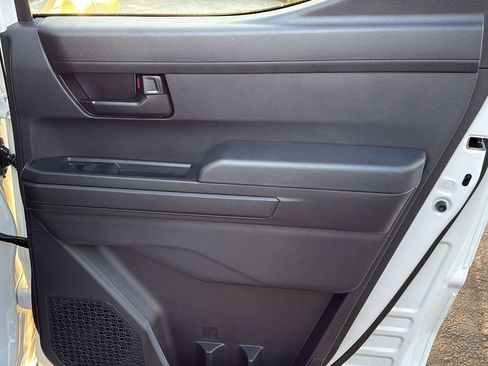 New 2026 Toyota Tacoma SR5 image 32