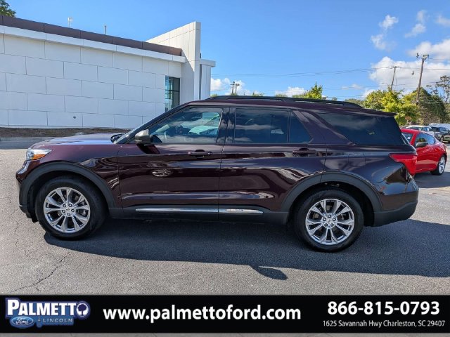Used 2023 Ford Explorer XLT w/ Equipment Group 202A RWD image 7