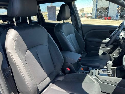 Certified 2025 Subaru Forester Touring w/ Popular Package - Touring AWD/4WD image 12