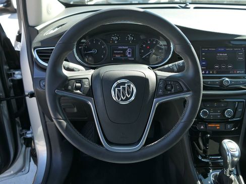 Used 2022 Buick Encore Preferred w/ Safety Package FWD image 19