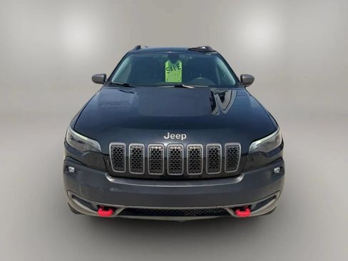 Used 2019 Jeep Cherokee Trailhawk w/ Cold Weather Group AWD/4WD image 2