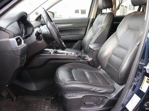 Used 2017 MAZDA CX-5 Grand Touring w/ Premium Package image 16