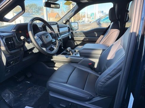 New 2025 Ford F150 Lariat w/ Equipment Group 501A Mid image 10