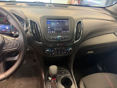 Used 2024 Chevrolet Equinox RS w/ LPO, Floor Liner Package AWD/4WD image 13