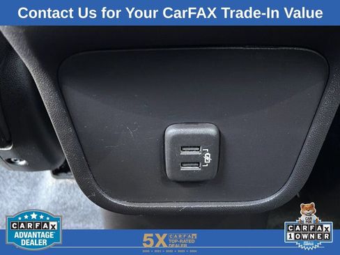 Used 2024 GMC Terrain SLE image 31