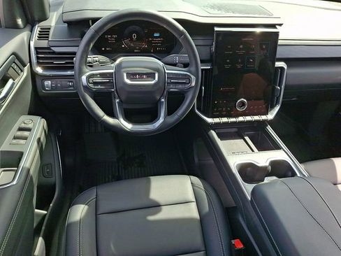 Used 2024 GMC Acadia Elevation w/ LPO, Floor Liner Package image 12