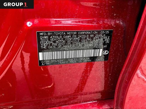 Used 2025 Lexus IS 350 F Sport image 33