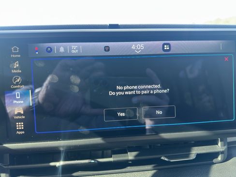 Used 2025 Jeep Wrangler Sport S image 13