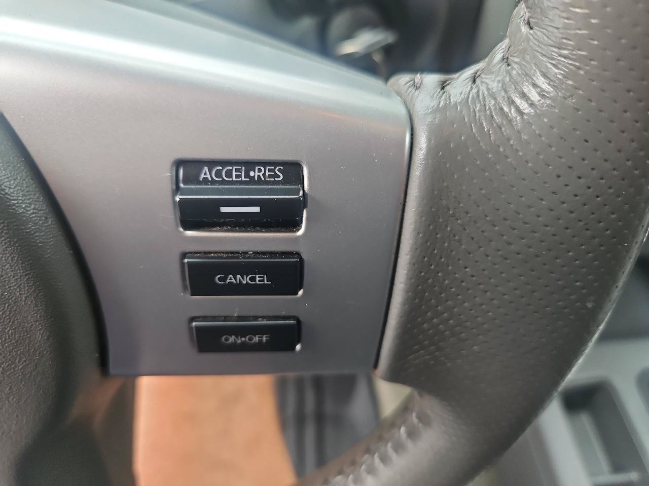 Used 2017 Nissan Frontier SV w/ SV Value Truck Package AWD/4WD image 23