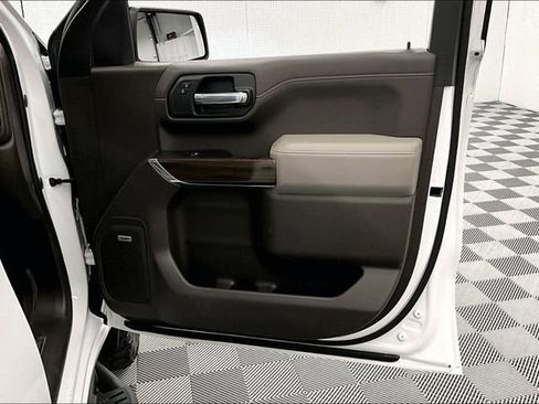 Used 2019 Chevrolet Silverado 1500 LT Trail Boss image 22