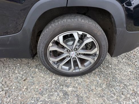 Used 2019 GMC Terrain SLT w/ Preferred Package AWD/4WD image 9