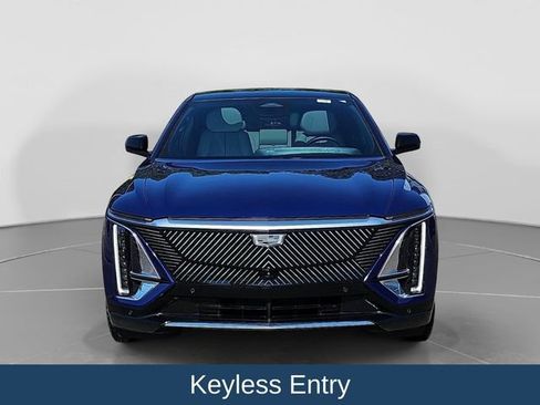 Used 2024 Cadillac Lyriq Luxury RWD image 10