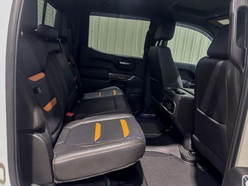 Used 2021 GMC Sierra 1500 AT4 w/ Technology Package image 33