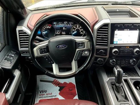 Used 2018 Ford F150 Platinum w/ Equipment Group 701A Luxury image 11